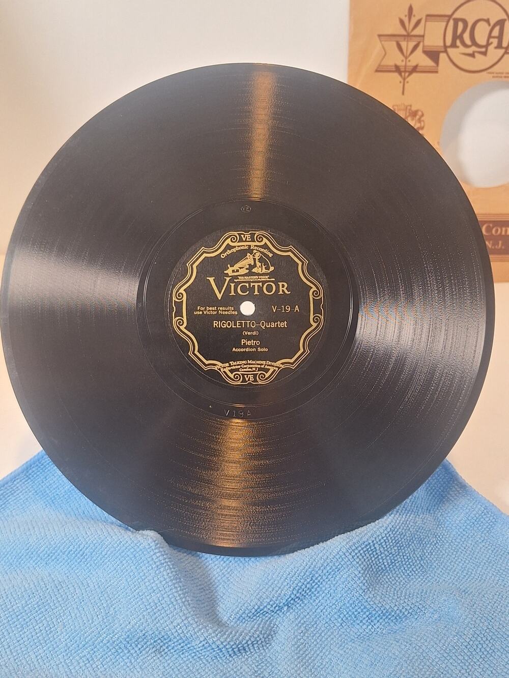 Victor V-19 78 RPM Pietro Rigoletto Quartet/Mignon Entr'acte Gavotte- Excellent